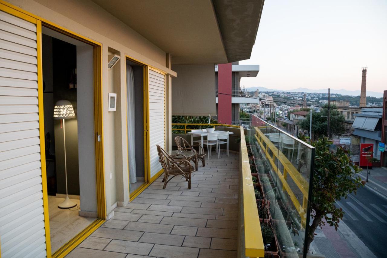 Eftihia Apartments By The Sea Rethymno  Bagian luar foto