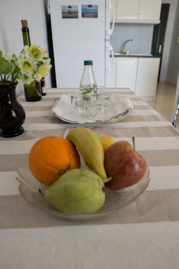 Eftihia Apartments By The Sea Rethymno  Bagian luar foto